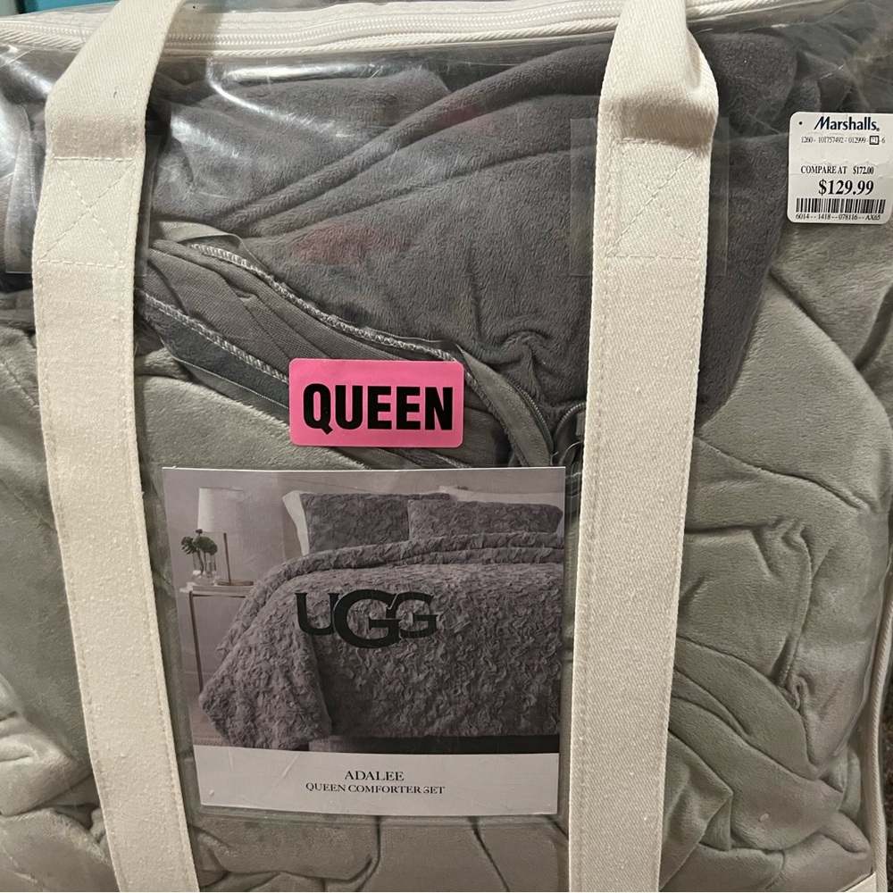 UGG Adalee Queen Comforter Set - Soft Gray